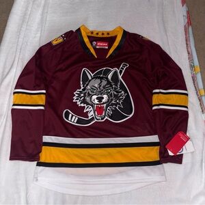 CCM Men's Regular Size S Chicago Wolves Hockey Jersey Maroon Gold White NWT